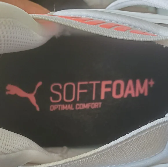 PUMA Women's Enzo 2 Cross Trainer White Size 9.5 - Picture 3 of 5